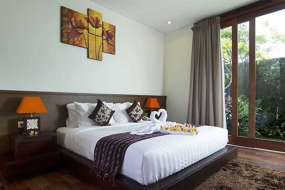 Aksata Villas Canggu Exterior photo